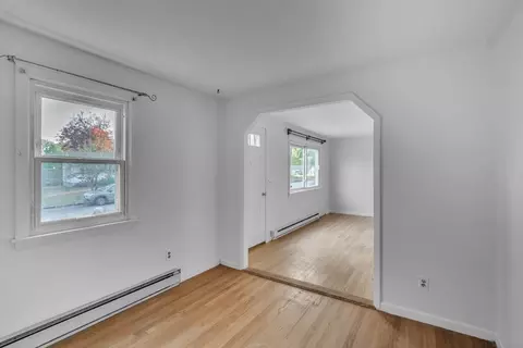 139 Moss Rd, Springfield, MA 01119 photo 7