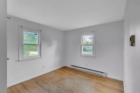 139 Moss Rd, Springfield, MA 01119 photo 12