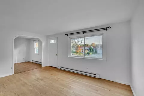 139 Moss Rd, Springfield, MA 01119 photo 5