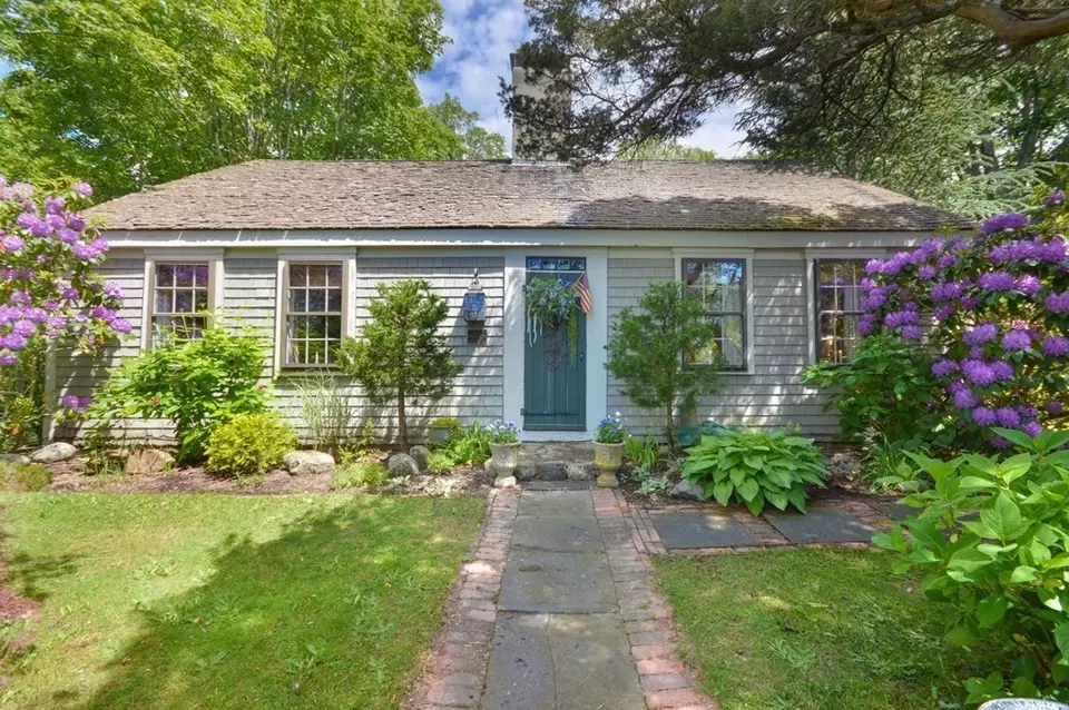 Exterior - 162 Route 6a, Yarmouth, MA 02675 photo 2 of 14