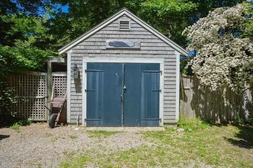 Exterior - 162 Route 6a, Yarmouth, MA 02675 photo 13 of 14