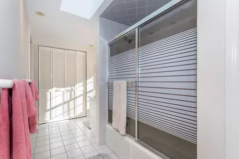 Bath - 595 Randolph St, Canton, MA 02021 photo 4 of 4