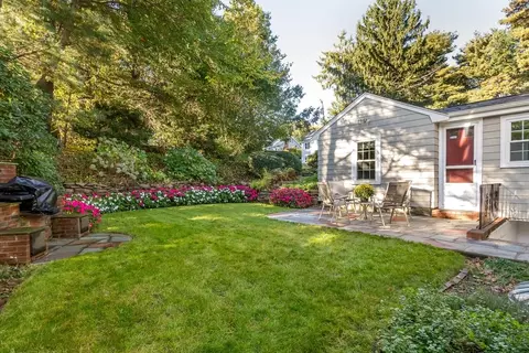 Exterior - 595 Randolph St, Canton, MA 02021 photo 5 of 7
