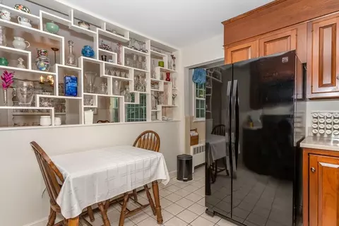 Kitchen - 595 Randolph St, Canton, MA 02021 photo 3 of 3