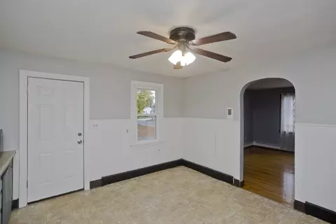 52 Simonich St, Chicopee, MA 01013 photo 5