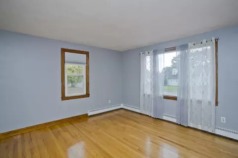 52 Simonich St, Chicopee, MA 01013 photo 7