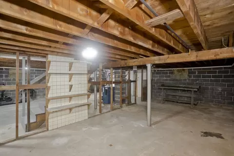 52 Simonich St, Chicopee, MA 01013 photo 18