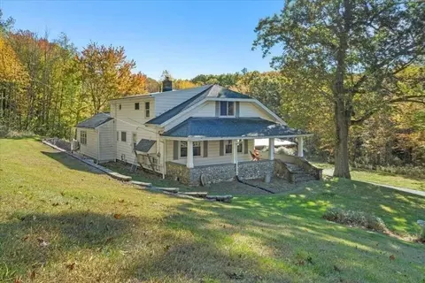 30 Tobin Rd, Cherry Valley, MA 01611