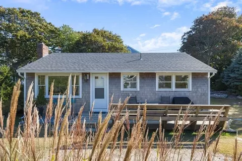 21 Ocean St, Brewster, MA 02645