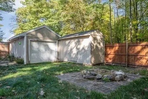 Exterior - 45 4th St, Dracut, MA 01826 photo 2 of 7