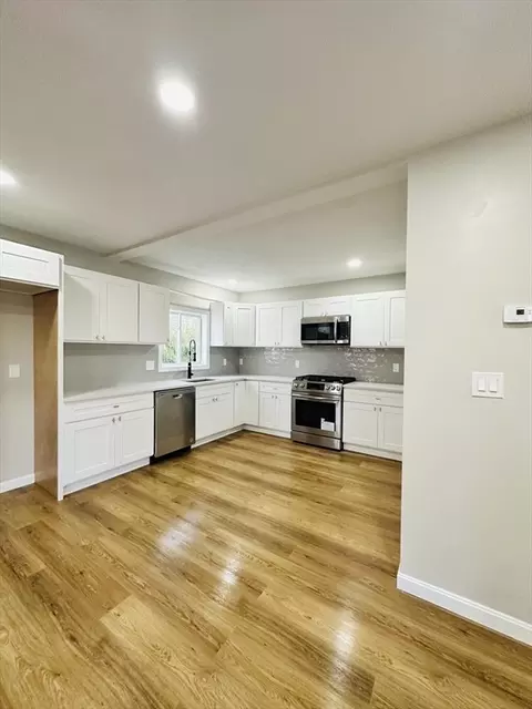 148 Menlo St, Brockton, MA 02301
