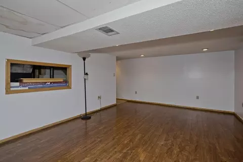 25 E Canton Cir, Springfield, MA 01104 photo 34