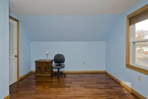 25 E Canton Cir, Springfield, MA 01104 photo 28