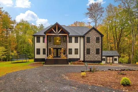 1015 Willis Rd, Phillipston, MA 01331 photo 2