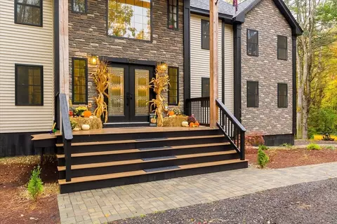 1015 Willis Rd, Phillipston, MA 01331 photo 3