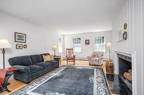 100 Thornton Rd, Needham, MA 02492 photo 8