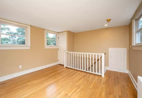 100 Thornton Rd, Needham, MA 02492 photo 21