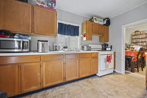 232 Harrison St, Fall River, MA 02723 photo 20