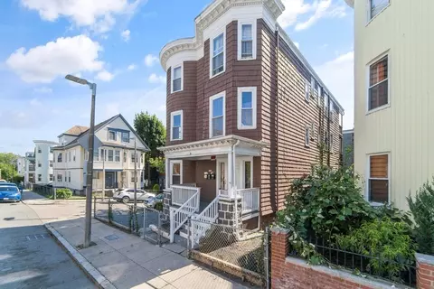 205 Hamilton St, Boston, MA 02122