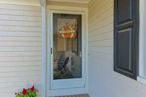 Entry Way - 39 Maddaket Ln, Barnstable, MA 02632 photo 1 of 2