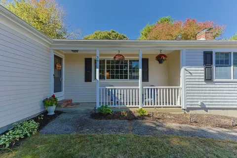 Exterior - 39 Maddaket Ln, Barnstable, MA 02632 photo 5 of 13