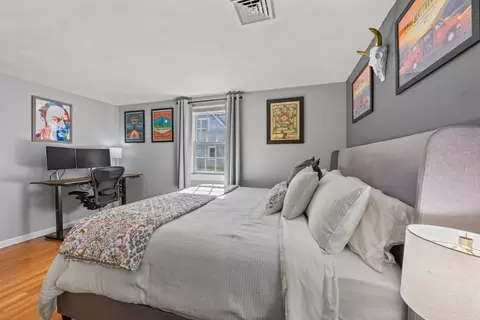Bedroom - 39 Maddaket Ln, Barnstable, MA 02632 photo 5 of 5