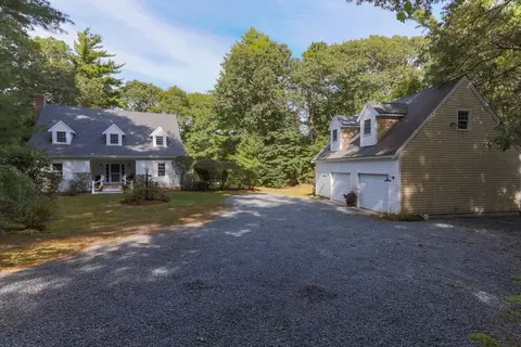 1756 Osterville-west Barnstable Rd, Barnstable, MA 02668