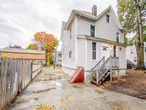 Exterior - 26 Grant St, Springfield, MA 01109 photo 4 of 8