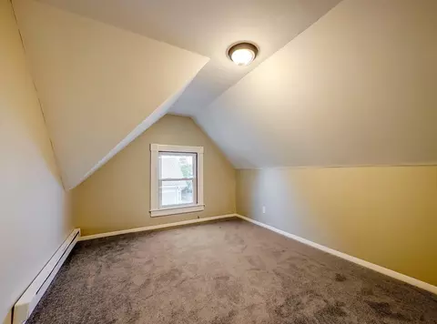 Bedroom - 26 Grant St, Springfield, MA 01109 photo 3 of 3