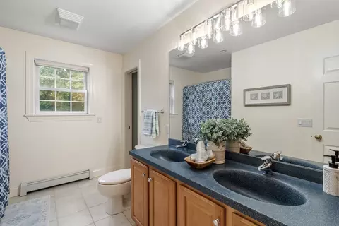 2 Chapman Knl, Canton, MA 02021 photo 27