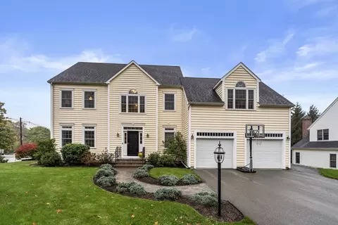 2 Chapman Knl, Canton, MA 02021 photo 1