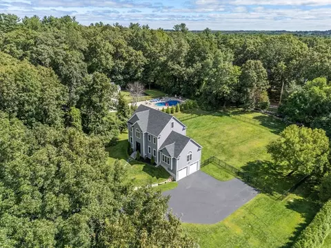 1 Ammidon Rd, Mendon, MA 01756 photo 32