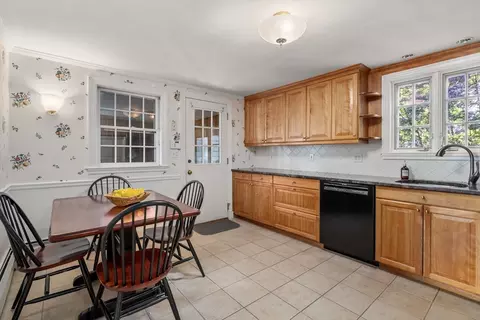 Kitchen - 20 Boswell Rd, Reading, MA 01867 photo 1 of 2