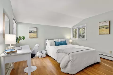 Bedroom - 20 Boswell Rd, Reading, MA 01867 photo 2 of 4