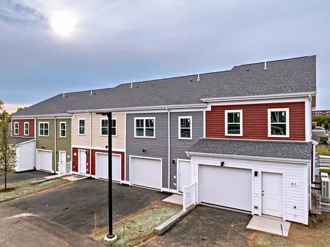 62 Morris St #701, Springfield, MA 01105