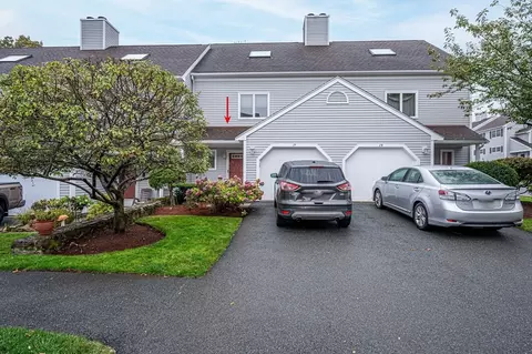 17 Lions Ln #17, Salem, MA 01970