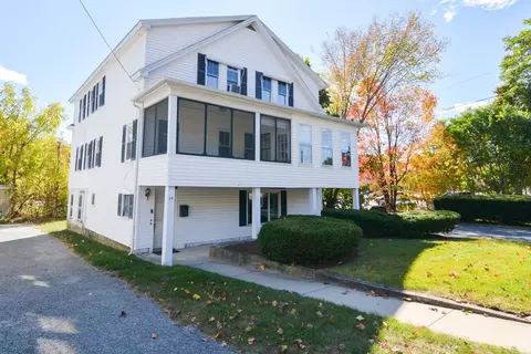 14 East St, Northbridge, MA 01588