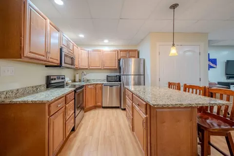 91 Francis St, Worcester, MA 01606 photo 4