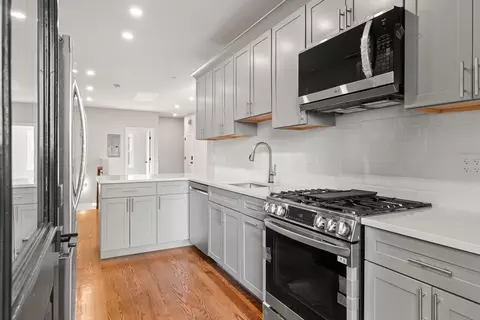 316 Princeton St #1, Boston, MA 02128