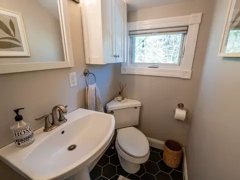 34 Milford St, Upton, MA 01568 photo 28