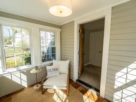 34 Milford St, Upton, MA 01568 photo 7