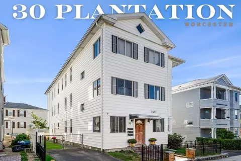 30 Plantation St, Worcester, MA 01604