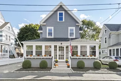 15 Myrtle Ave, Winthrop, MA 02152