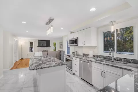 3 King Philip Path, Mendon, MA 01756 photo 14