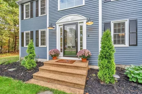 3 King Philip Path, Mendon, MA 01756 photo 41