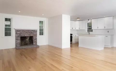 Living - 7 Warwick Way, Mashpee, MA 02649 photo 3 of 7