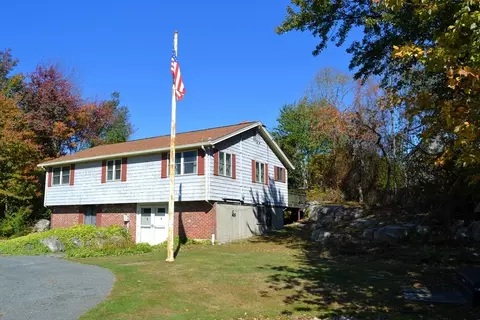 8 Jacques Ln, Gloucester, MA 01930 photo 3