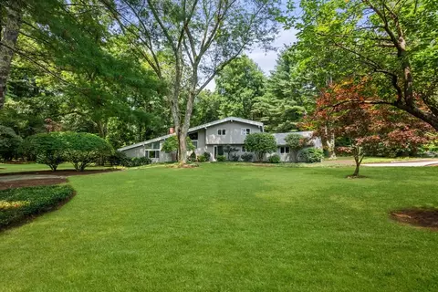 148 Oxbow Rd, Wayland, MA 01778