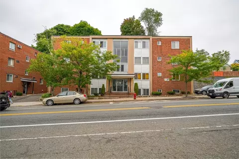851 Broadway #21, Everett, MA 02149