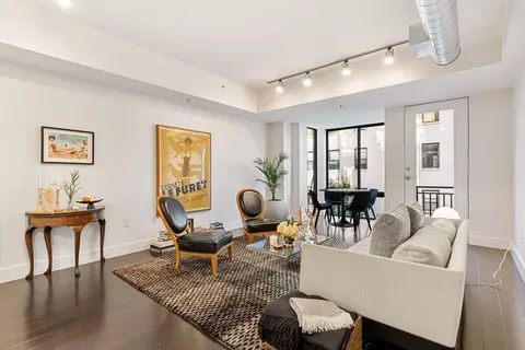 257 Northampton St #312, Boston, MA 02118